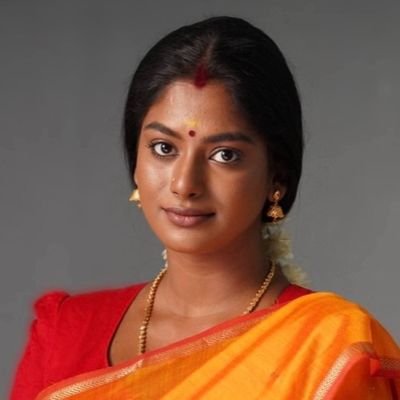 Pombala_veriyan's profile picture. பிடித்த உணவு பெண்களின் எச்சி, பீ, மூத்திரம். 
சூத்து நக்க துடிப்பவன்