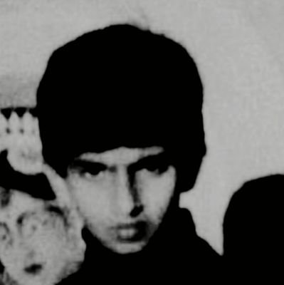 yadavammal's profile picture. { 𝗗𝗔𝗗𝗔 कृष्ण की 𝗝𝗔𝗜 🪈🦚}