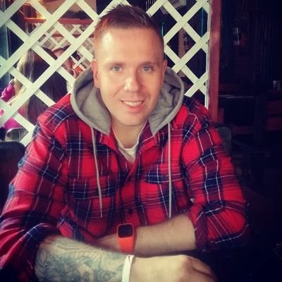 MachowinaKuba's profile picture. Dziennikarz sportowy. W przeszłości między innymi Weszło, Igol, Gwiazdybasketu, NFL Polska.  ⚽️⚽️⚽️