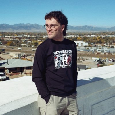 restingcoupon's profile picture. 𝐰𝐡𝐚𝐭 𝐢𝐬 𝐬𝐢𝐥𝐞𝐧𝐭 𝐭𝐨 𝐲𝐨𝐮 𝐟𝐞𝐞𝐥𝐬 𝐥𝐢𝐤𝐞 𝐢𝐭'𝐬 s̸͚͖̑̇̽͜c̵̦̹̬̊̐͌r̵̦̖̼̿̂͝ẽ̷͉̥͑͐ͅa̴̞̞̓̃͝ͅm̶͓̭̬̓̃̋i̷̢͚̞̓̆̆n̵̞̗͕͗̍̍ġ̶̢̛̫̰̅ 𝐭𝐨 𝐦𝐞