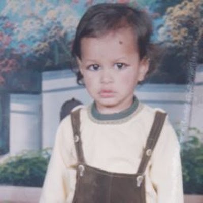 Arya0928's profile picture. 
