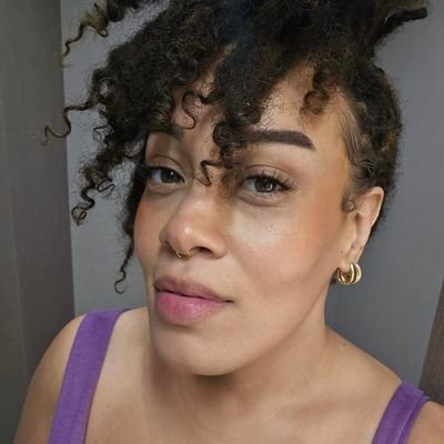 PigmentsnPixels's profile picture. Ceasefire NOW. 
Afro-Latina •Neurodivergent• Writer for https://t.co/7P05UAjNKv (Hugo Award Recipient!)
☀️♌🌜♓⬆️♍
email: Naliaah@gmail.com 

$Naliaah