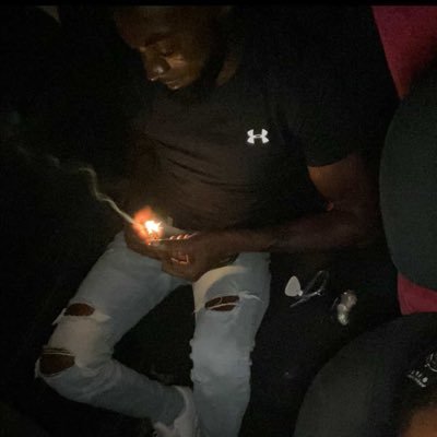 Mikeyy3800's profile picture. 34 |Content Creator| 💦🍆| I Sell Content| Collabs 😈| BackShotKing💪🏾 Come Here Girl 💦
