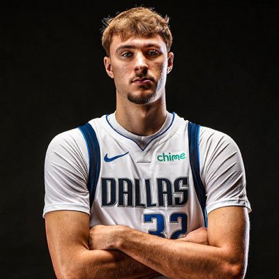 FlaggshipEra's profile picture. 