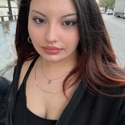 iillkkbahaaar's profile picture. gerçekten deliyim