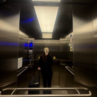 wahabmoni's profile picture. I'm happy with my life of making a lot of money and traveling.