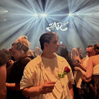 bgdntfn's profile picture. 🇷🇴 🇳🇱 | 23