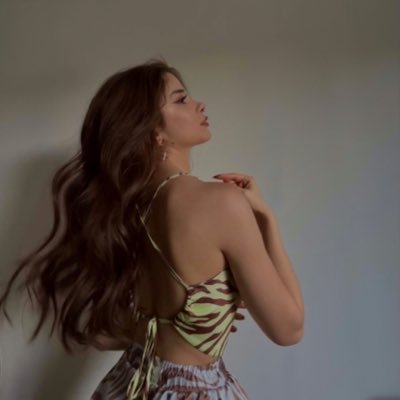 enchantrs_'s profile picture. architect