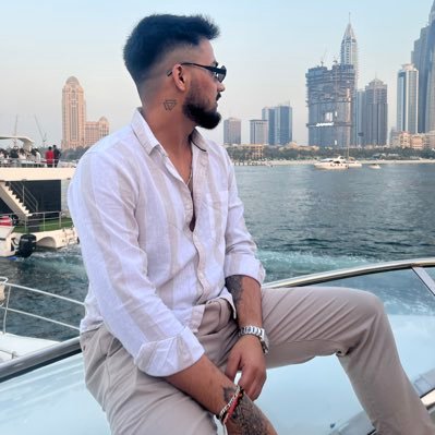 Mundr1Priyanshu's profile picture. Layer 1 builder @PolluxChain | Wallet guy @Revox_labs | Infra, UX, and chaos control | hooked on ct