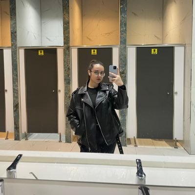 MeryemY93531661's profile picture. 