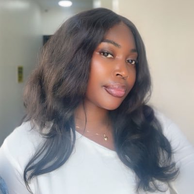 __Lerin_'s profile picture. || Certified Event Planner ||Building @nirelevents |Exploring Banking || 🖤|| Christian || Here for the good times & great connect