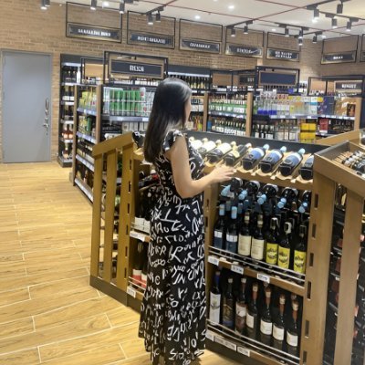 aeddingfield's profile picture. Fashion👗, 
Finance💼 or Fast🏎 Lanes with yoga vibes 🧘‍♀️
— Living my dream every day in USA 🇻🇳