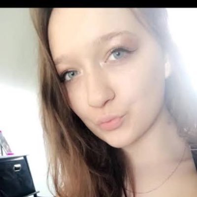 CarolineMo22046's profile picture. 