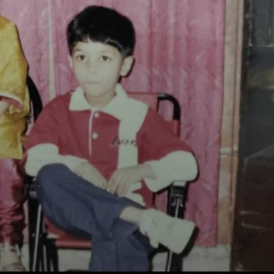 JustHunain's profile picture. ☪️ | Passionate software engineer 🚀 | Sports lover ⚽🏏 | Lifelong learner 📚 | Tech enthusiast 💻 | Casual political watcher 🗳️ | Long live resistance ✊🇵🇸