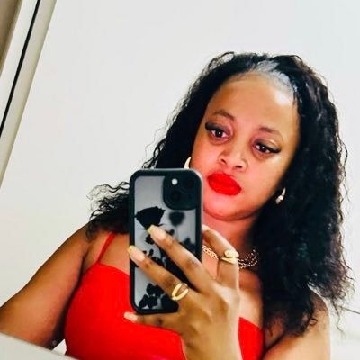 AndiswaMadikazi's profile picture. The speaker of black truth! The solution to the contradiction of capitalism is socialism.