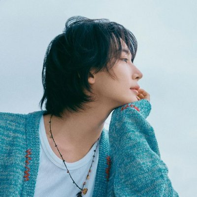 1kidult3's profile picture. drafts & daydreams | just another ficwriter surviving on caffeine and comebacks