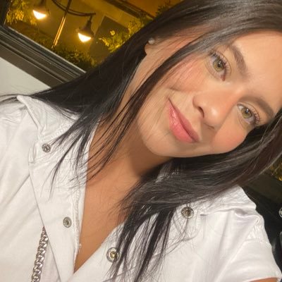 nicoleverdi_'s profile picture. Dios, mi todo🤍✝️ . Cristo en mi corazón.