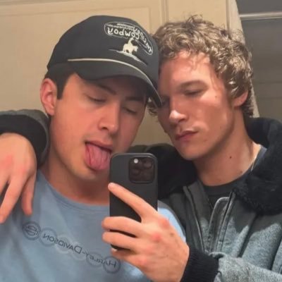 @ANThornyvaughn
