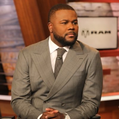 CJ1two's profile picture. Alum | @OhioState 📜🎓 National Champ | @OhioStateFB 🏆🏈 Analyst | @CBSSportsCFB 🎥🖥️ Co-Founder & GM | @THEFoundation1_ 🌰🏈