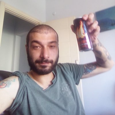 ayan0glu's profile picture. 