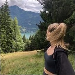 Vwarvoox262941's profile picture. 