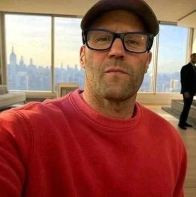 jasonstath29084's profile picture. Hollywood actor and film producer.🎥🎥🎞️🎞️