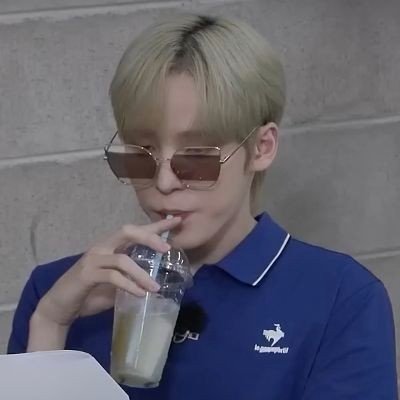 Fuyuyushi's profile picture. ꩇׁׅ݊ꫀׁׅܻᨵׁׅᨰׁׅ