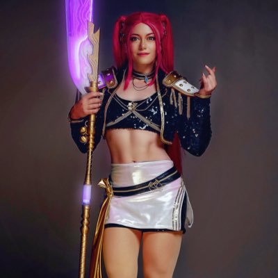 ClaireMax's profile picture. Louder than God’s revolver & twice as shiny. Built like a steakhouse, handles like a bistro. she/her 💖💜💙