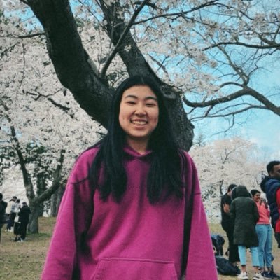 laurenyoshida's profile picture. hiii 👋| @hackthenorth ☁️ | uw eng ⚙️ ||
