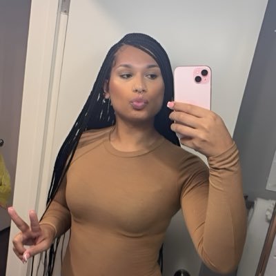 Ayeshaclairrr's profile picture. NSFW | SOLO CONTENT CREATOR | @Ayeshaclairr https://t.co/8dTR1O24W4