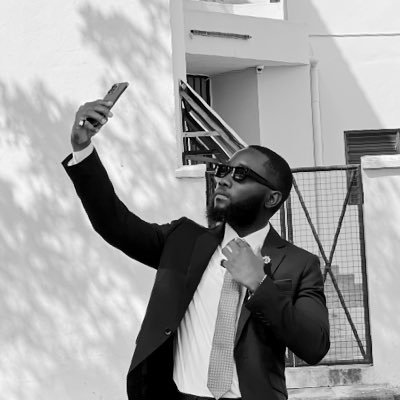 ayayeeke's profile picture. Civil Engineer 👷🏽 | Business @slideinghana