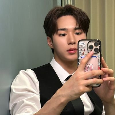 Junseo4eva's profile picture. Junseo bias๐ฆ(OT8)โค๏ธ
โหโนโก stanning ALD1, ZB1, BTS & TWICE with all my heart โกโหโน.