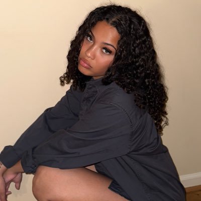 itskcbby's profile picture. the personality hire