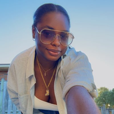 Oreherself's profile picture. No bio yet…