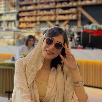 themimold's profile picture. This user is confused by life🎀
