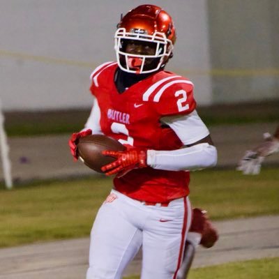 JoaQuinn15Drake's profile picture. co 2026| #2| free safety| Corner | 6’0 185 | 3.5 gpa @_Butlerfootball| Butler Traditional High School|502-510-5819 |🪖2x All -district First Team DB|