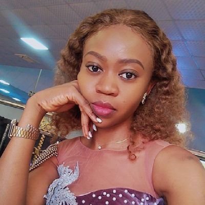 Rhowze5's profile picture. Entrepreneur || I make 🛍️👝👛🎒,
Event souvenir bags
Makeup bags
Etc bags😁😁
A super dupper johnny drille fan. Not 19 bt still dangerous😏
 VFD: 1000450308