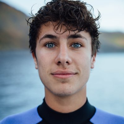 JuanpaZurita's profile picture. Tengo un mes para editar un show para Micky Mouse 🦄 Ánimo @arcoentertainment, si lo sacamos  🗺️ La Peor Vuelta al Mundo, 7 de Noviembre Disney+