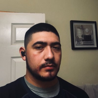 andresv08166311's profile picture. 