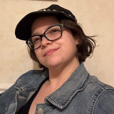 sidesyaw's profile picture. SFF author. Animal lover. Latina & proud 🇳🇮 agender asexual lithromantic she/her

Tumblr: myriamwarren
Bluesky: sidesyaw