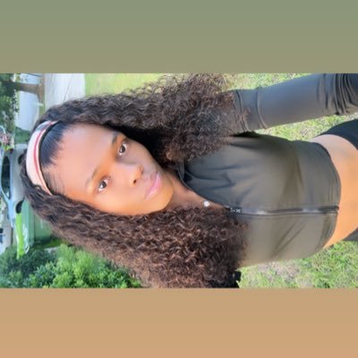 simplyteyannaa's profile picture. 1ofNONE. - MY ONLY TWITTER!  🎀💖