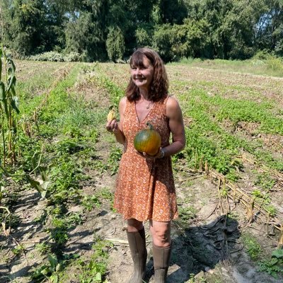 Pepperpower7's profile picture. Still a powerlifter. Still hate the government. Peppersass9 adjacent account because I was hacked.