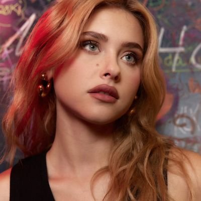 bdllhll758049's profile picture.