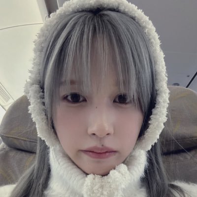 eatingphobia's profile picture. 𖤐ᝰ.ᐟ𖦹₊⊹ - 16 - cmbi: 17.9 - infj - mina ult bias ᶻ 𝘇 𐰁 software stability ︾
