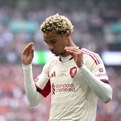 hamz1892's profile picture. 