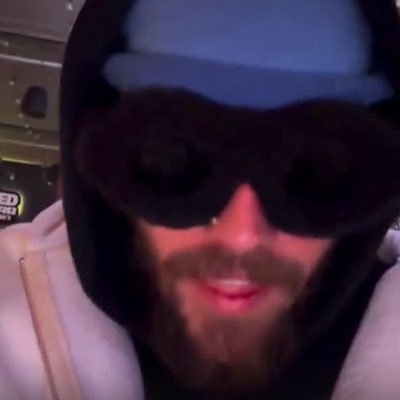 restrepo305's profile picture. 