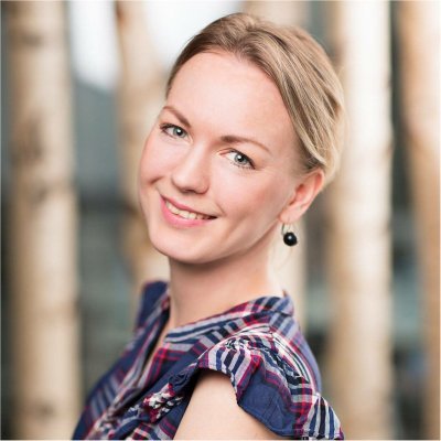 brynnair_'s profile picture. light pink skies + indie playlists