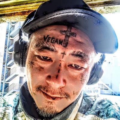VeganNam's profile picture. AirSoftGun🐏PassportedLA🇺🇸BeenRealSouthCalifornia3month&OverStayUS BorderJailGotGreenCardChance@2010@Jail🇺🇸ChristHolyGhost🇫🇮NYC of HOLLYWOOD⭐OsakaJP🚬👻