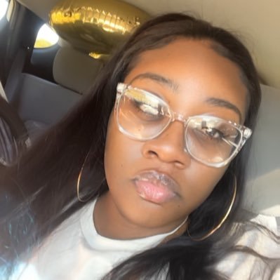 Dee_LovaLova's profile picture. All I ever ask is, keep it 8 more than 92 wit me... 💯!