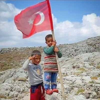 hic_arzu's profile picture. Levhi Mahfuzun yazgıma
 yüreğimin SEYDASINI yazan 
MEVLAMA hamd olsun.
الحمد لله رَبِّ العَالَمِينَ